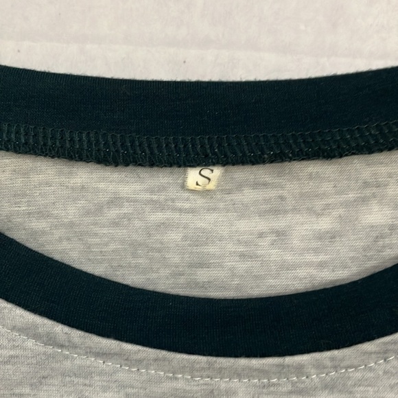 Ladies Christmas shirt - Picture 3 of 5